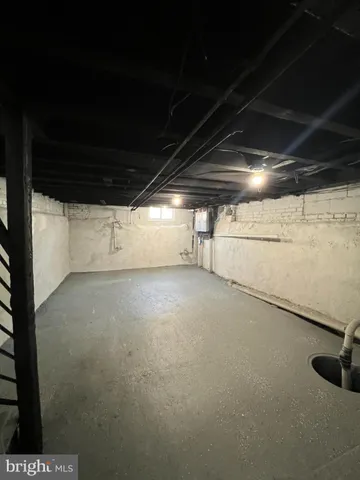 $1,200 | 2032 Plum Street, Philadelphia, PA 19124