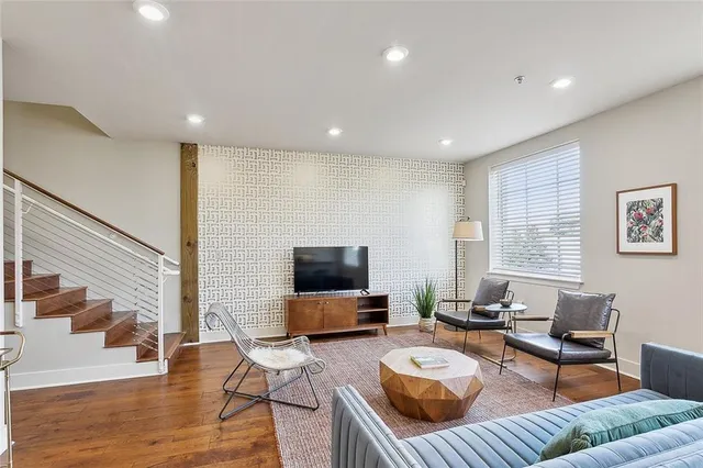 $2,600,000 | 3308 Burgundy Street, New Orleans, LA 70117