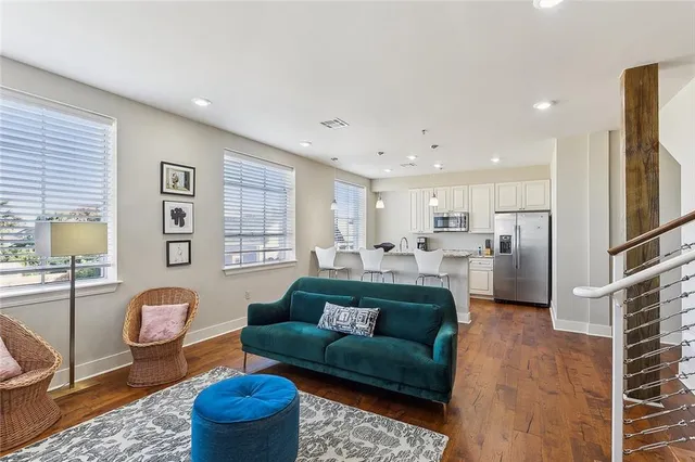 $2,600,000 | 3308 Burgundy Street, New Orleans, LA 70117