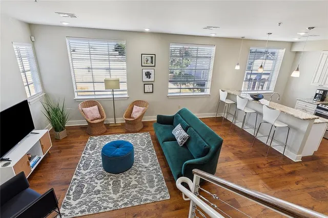 $2,600,000 | 3308 Burgundy Street, New Orleans, LA 70117