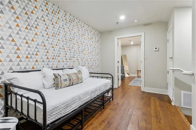 $2,600,000 | 3308 Burgundy Street, New Orleans, LA 70117