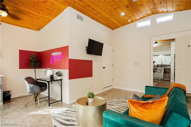 $3,495 | 2205 Santa Paula Drive, Las Vegas, NV 89104