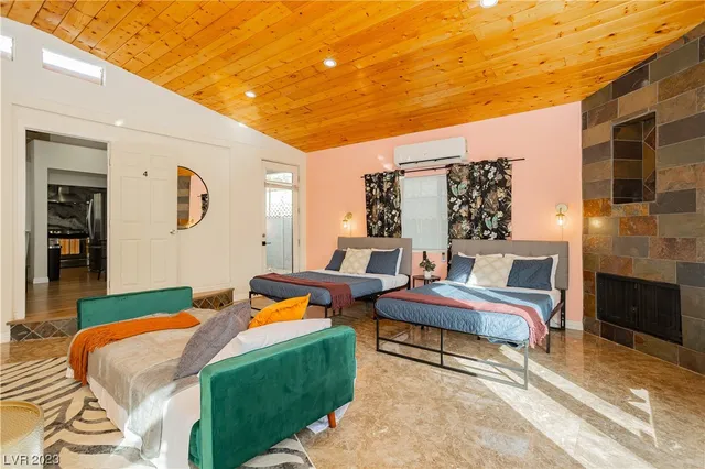 $3,495 | 2205 Santa Paula Drive, Las Vegas, NV 89104