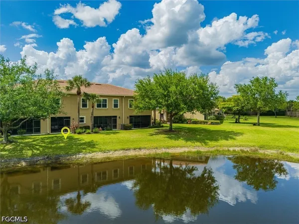 $5,500 | 3210 Cottonwood Bend, Unit 803, Fort Myers, FL 33905