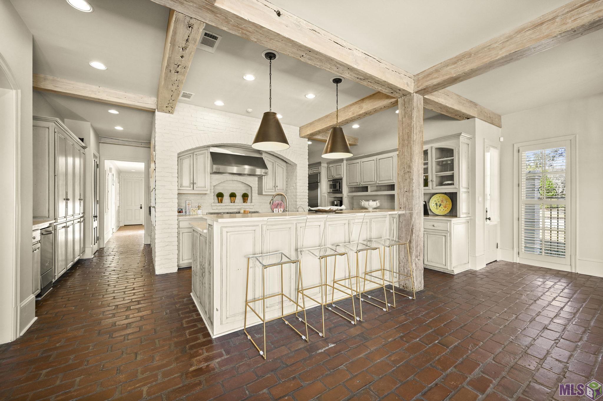 19011 East Pinnacle Circle Baton Rouge, LA 70810 - Photo 12 of 48