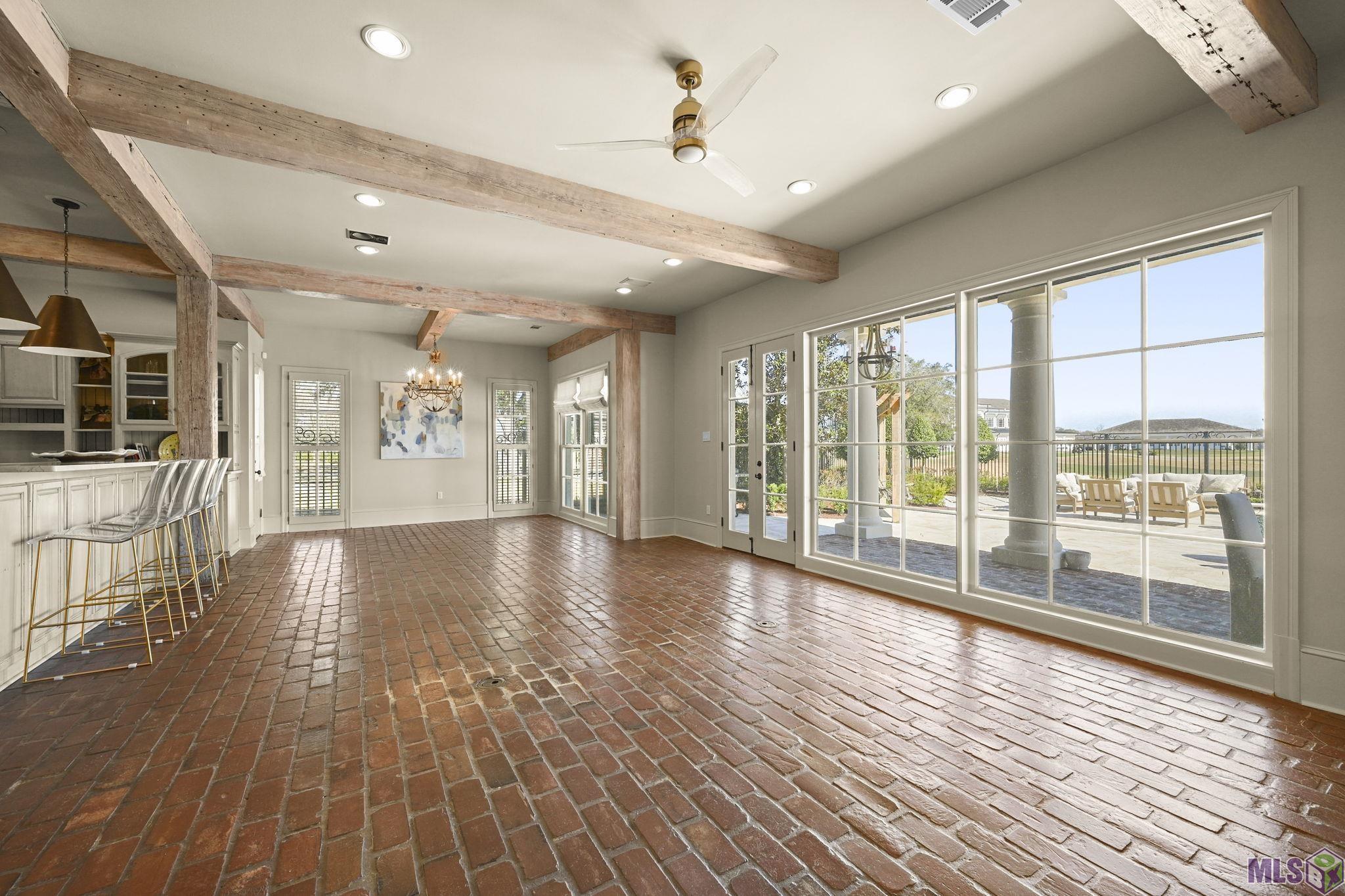 19011 East Pinnacle Circle Baton Rouge, LA 70810 - Photo 14 of 48