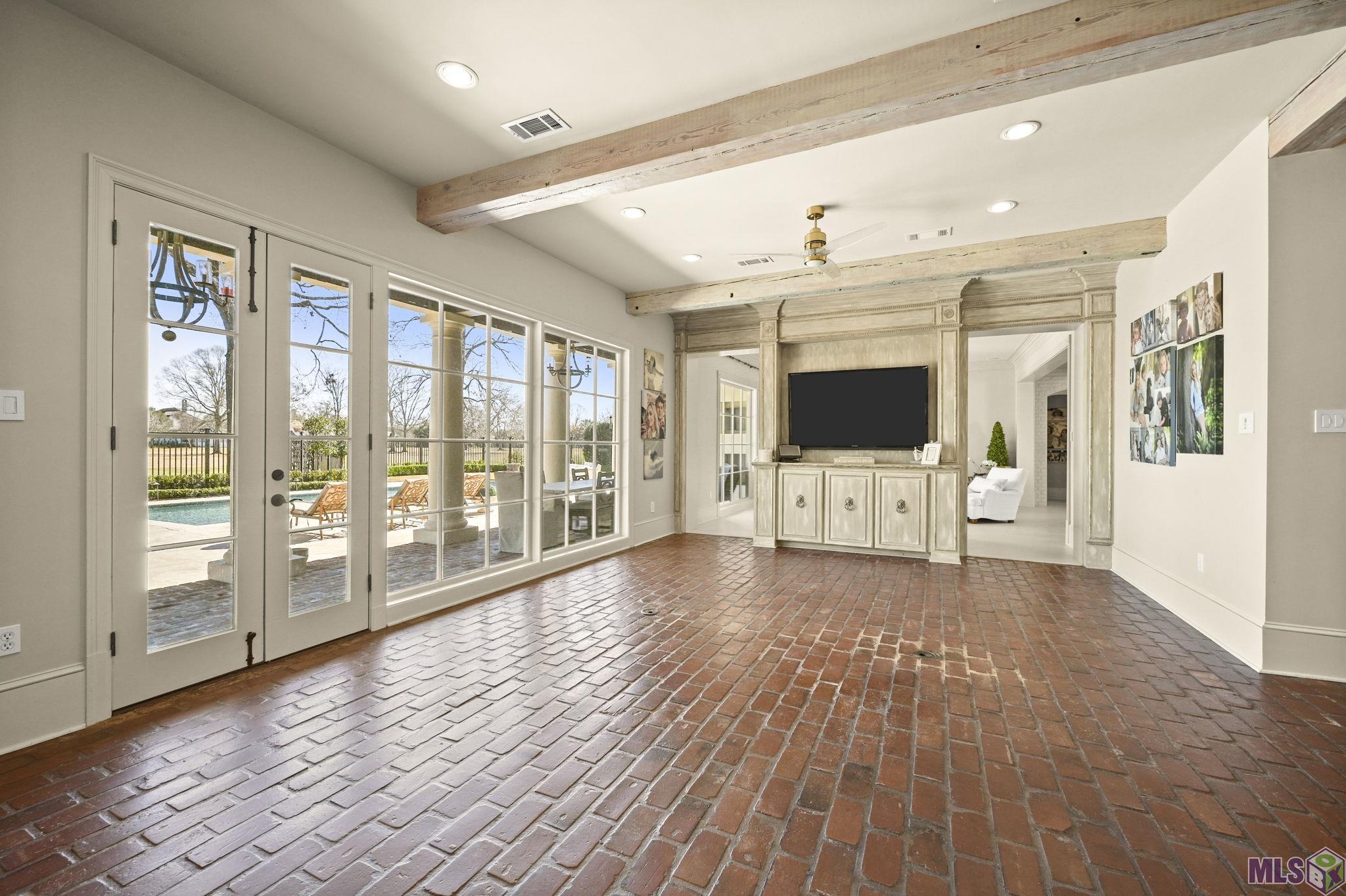 19011 East Pinnacle Circle Baton Rouge, LA 70810 - Photo 15 of 48