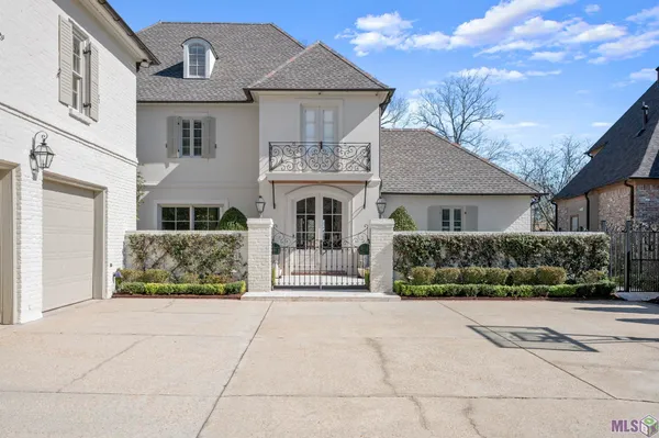 $2,200,000 | 19011 East Pinnacle Circle, Baton Rouge, LA 70810