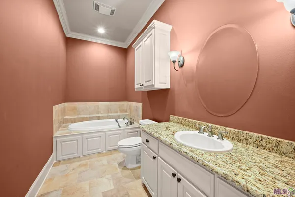 $2,200,000 | 19011 East Pinnacle Circle, Baton Rouge, LA 70810