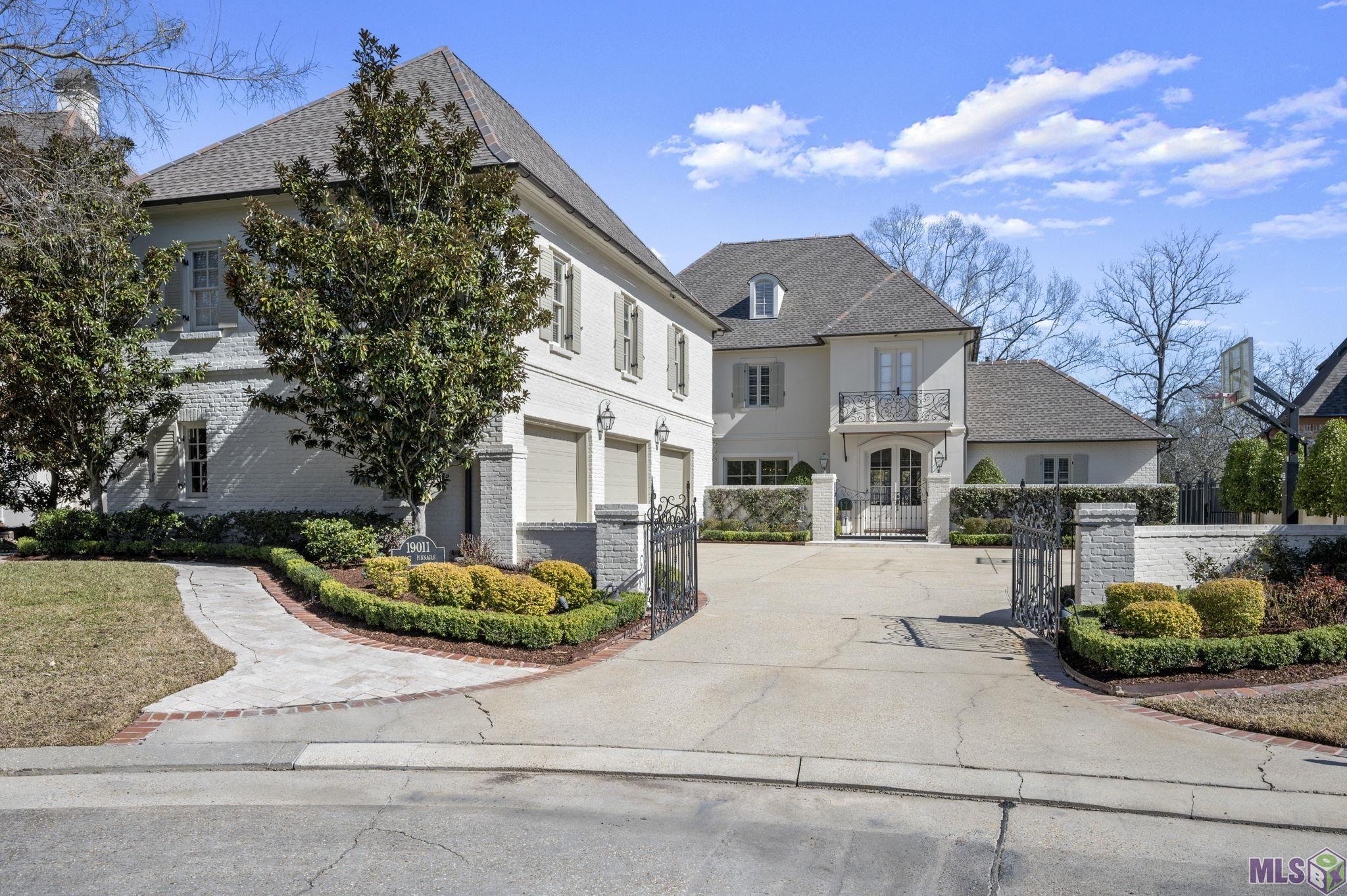 19011 East Pinnacle Circle Baton Rouge, LA 70810 - Photo 4 of 48