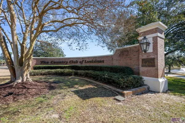 $2,200,000 | 19011 East Pinnacle Circle, Baton Rouge, LA 70810