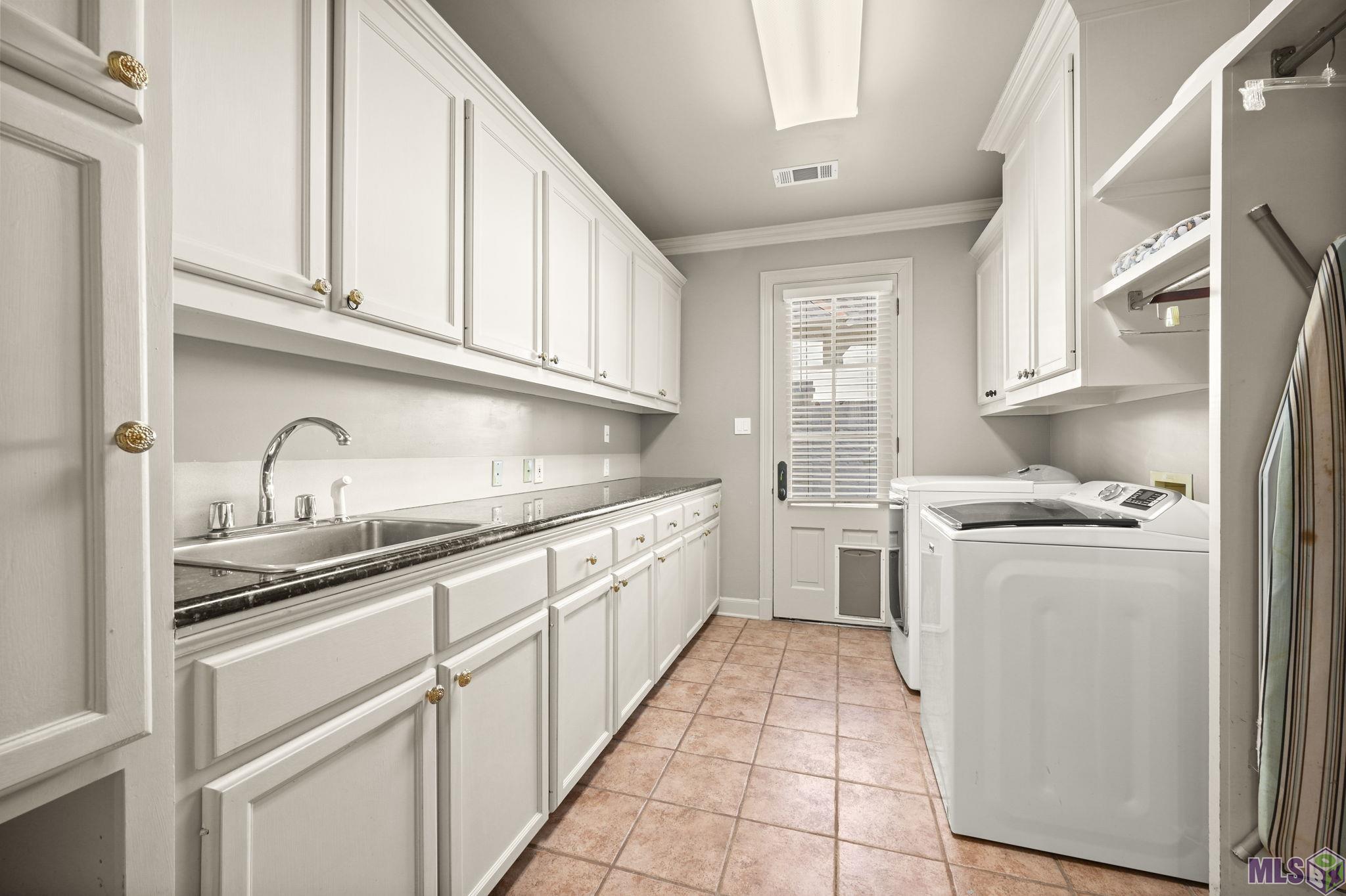 19011 East Pinnacle Circle Baton Rouge, LA 70810 - Photo 9 of 48