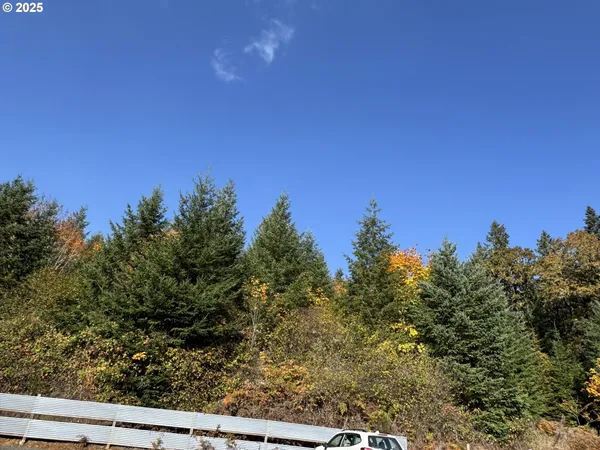 $889,900 | 7465 Kings Valley Highway, Dallas, OR 97338