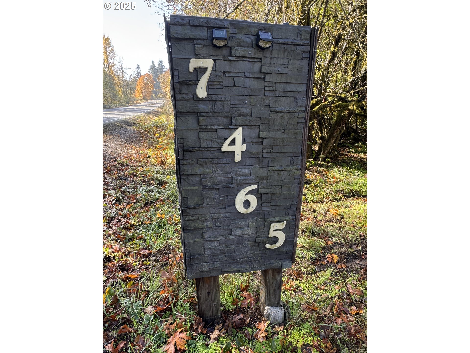 7465 Kings Valley Highway Dallas, OR 97338 - Photo 17 of 35