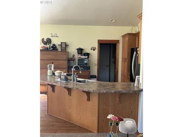 $889,900 | 7465 Kings Valley Highway, Dallas, OR 97338