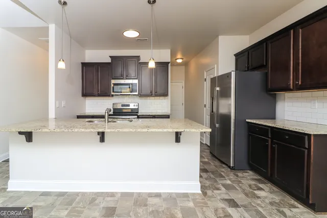 $2,165 | 120 Brookhaven Drive, Villa Rica, GA 30180