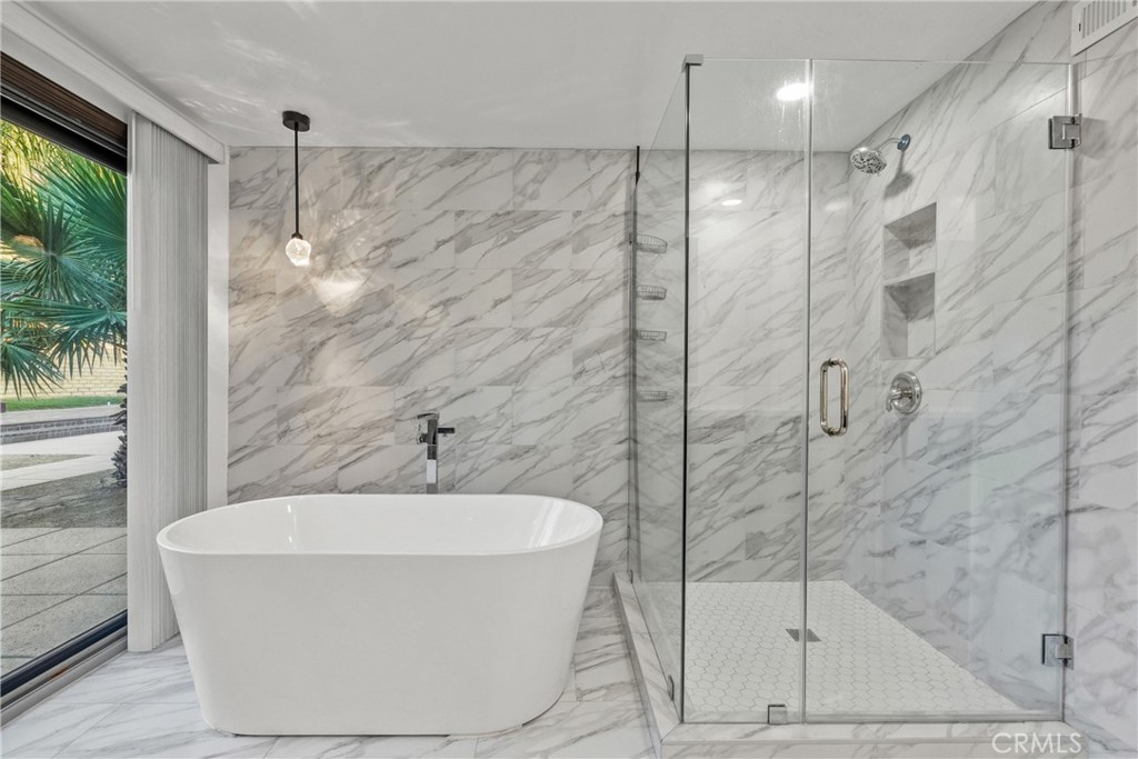 9724 Bothwell Road Northridge, CA 91324 - Photo 55 of 64 Primary bathroom