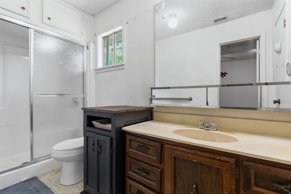450 Rs County Road 4480 Point, TX 75472 - Photo 14 of 28