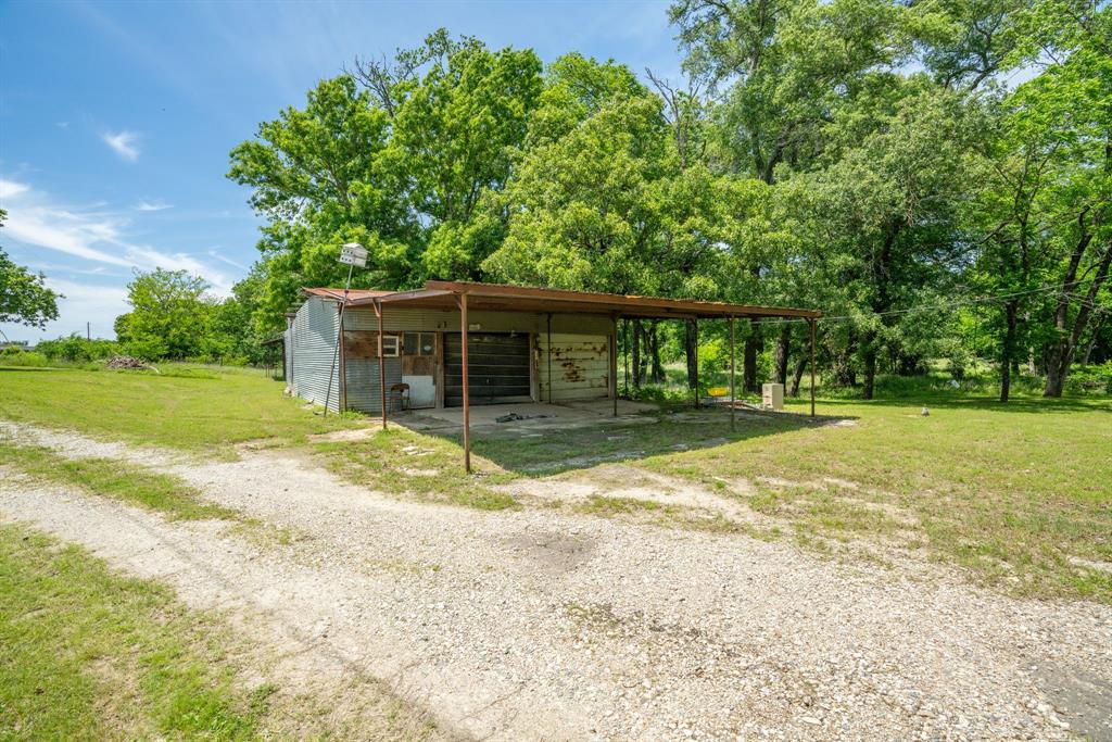 450 Rs County Road 4480 Point, TX 75472 - Photo 15 of 28