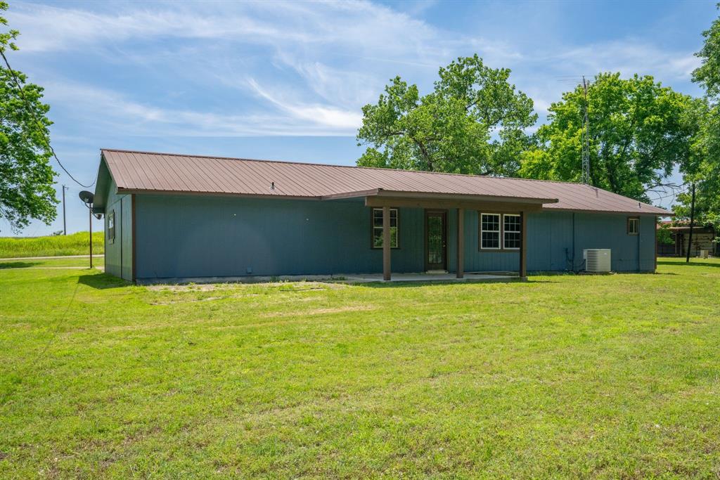 450 Rs County Road 4480 Point, TX 75472 - Photo 18 of 28