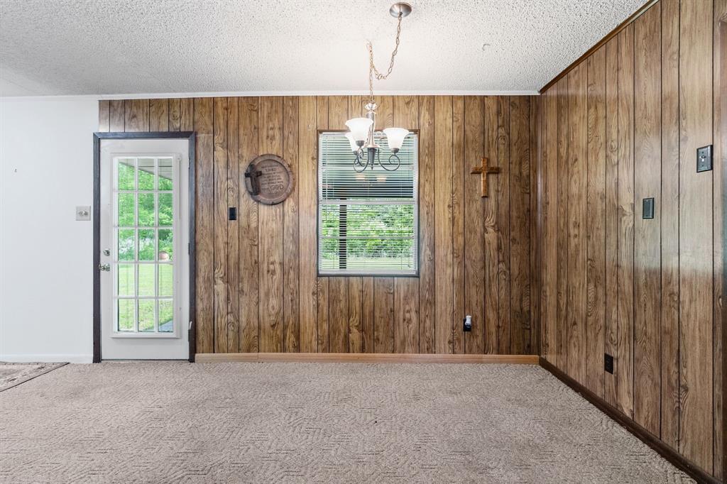 450 Rs County Road 4480 Point, TX 75472 - Photo 6 of 28