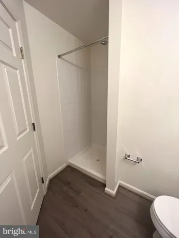 $2,150 | 7532 Coxton Court, Unit 128, Alexandria, VA 22306