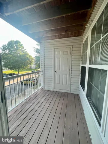 $2,150 | 7532 Coxton Court, Unit 128, Alexandria, VA 22306