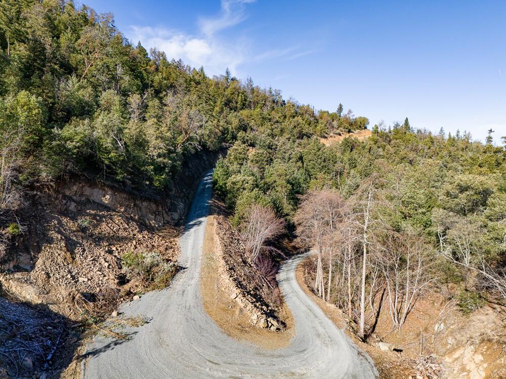 Griffin Creek Road Medford, OR 97501 - Photo 10 of 18 DJI_20250121121512_0001_DHDR25