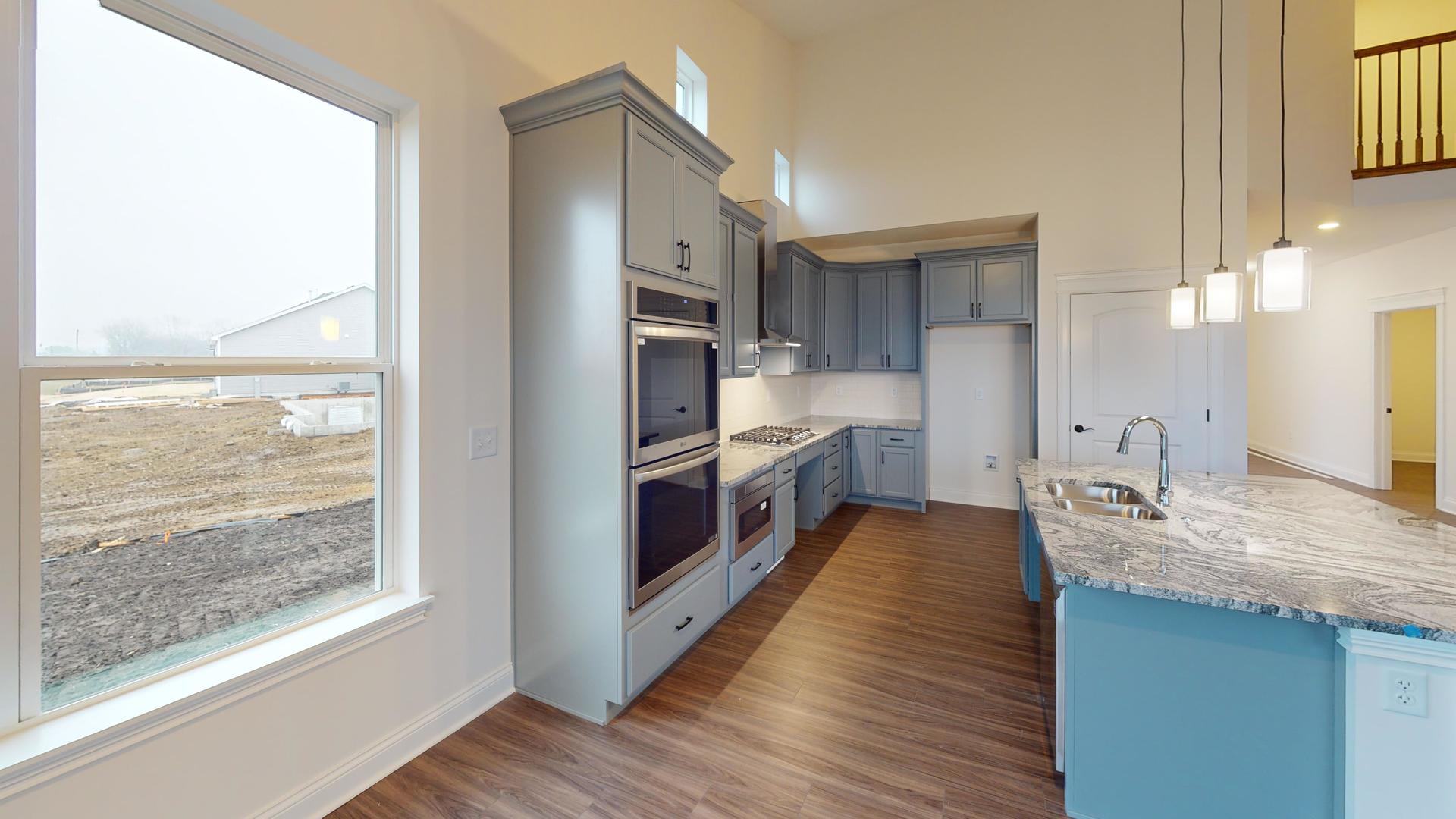 227 Zagreb Avenue Sycamore, IL 60178 - Photo 10 of 34