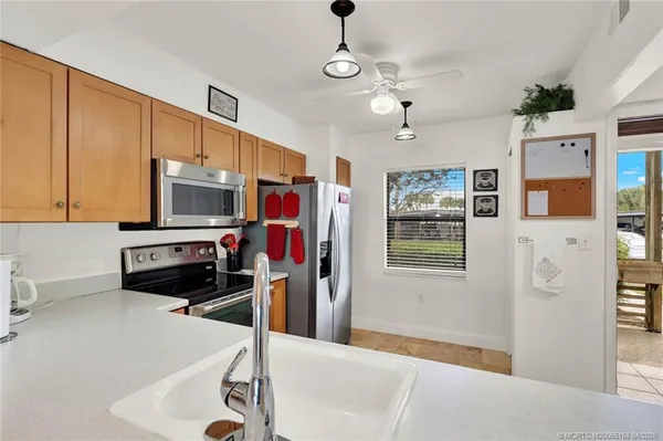 $319,900 | 1950 Southwest Palm City Road, Unit 1102, Stuart, FL 34994