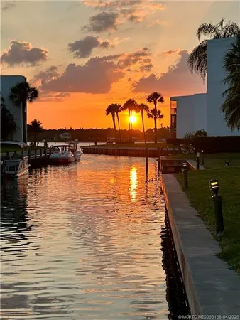 $319,900 | 1950 Southwest Palm City Road, Unit 1102, Stuart, FL 34994