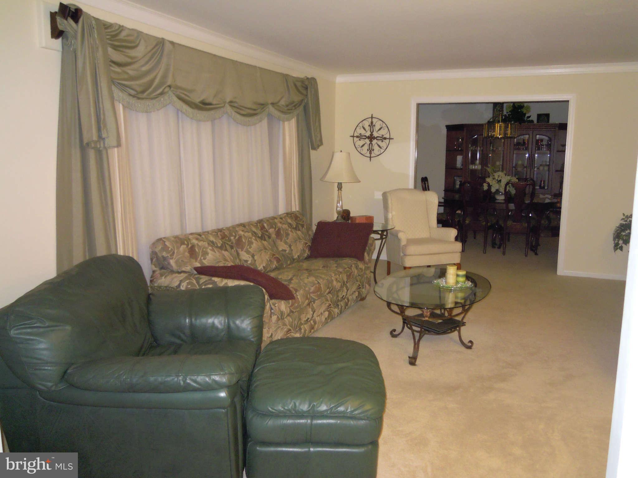 125 Fort Hoyle Road Joppa, MD 21085 - Photo 7 of 30 Living Room