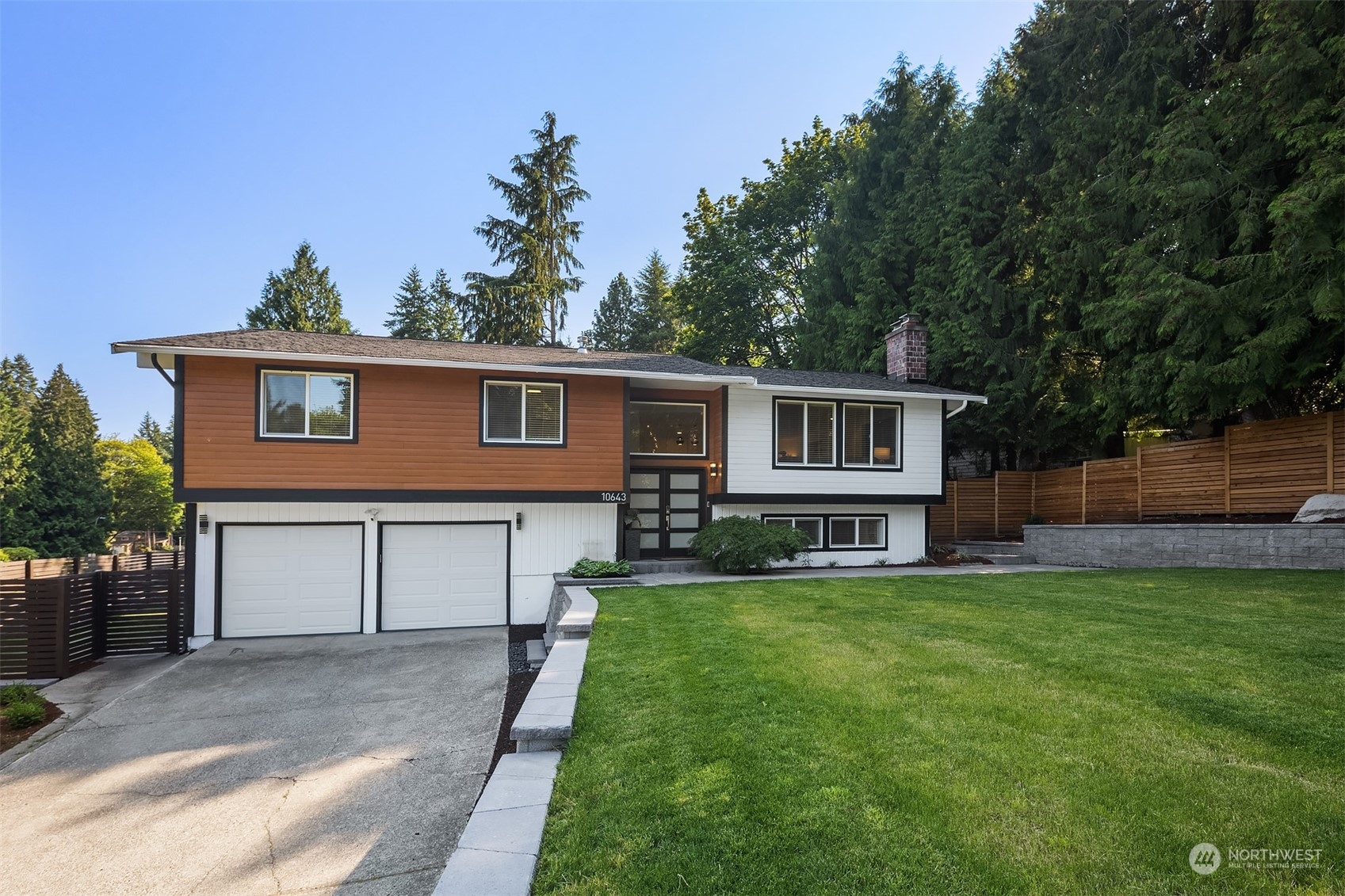10643 Northeast 147th Street Bothell, WA 98011 - Photo 3 of 27 Gallery Image 3