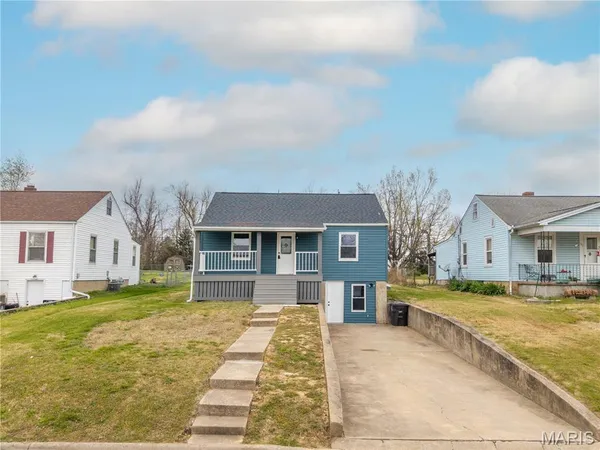 $225,000 | 110 South Moulton Street, Perryville, MO 63775