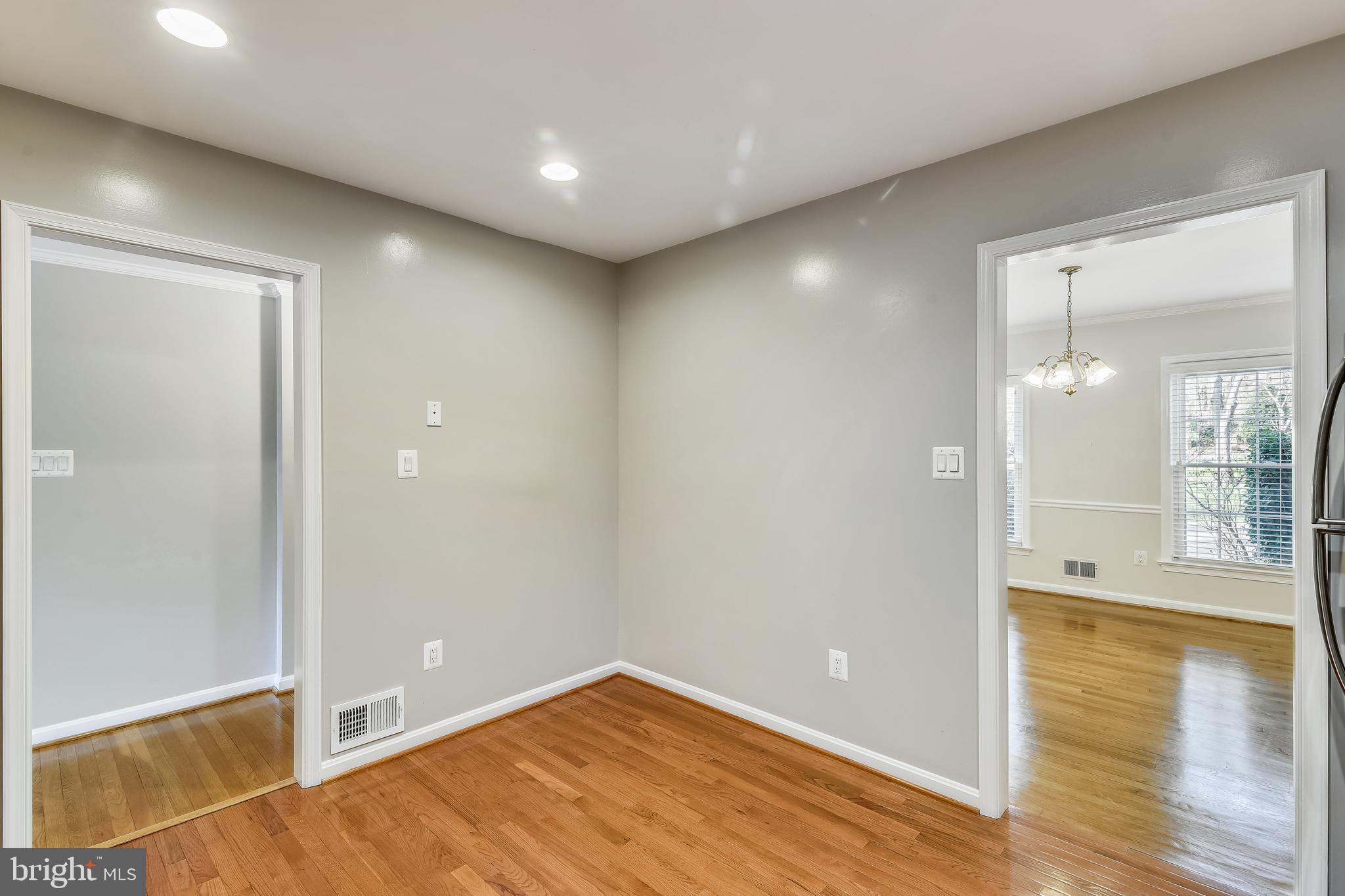 6819 Melrose Drive McLean, VA 22101 - Photo 14 of 45 Room For Kitchen Dining