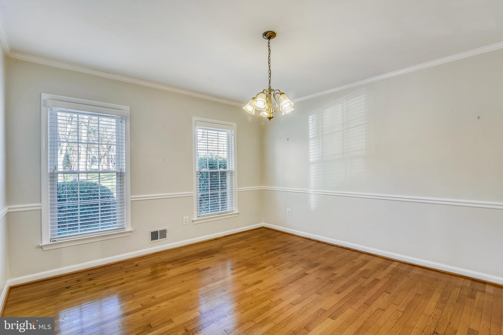 6819 Melrose Drive McLean, VA 22101 - Photo 10 of 45 Dining Room