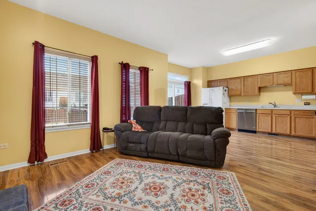 $285,000 | 1451 Red Top Lane, Minooka, IL 60447