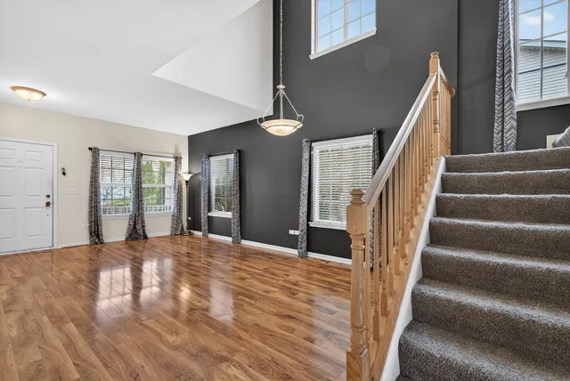 $285,000 | 1451 Red Top Lane, Minooka, IL 60447