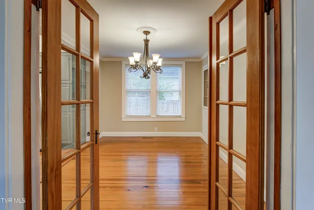 $329,900 | 310 North Elm Avenue, Erwin, TN 37650