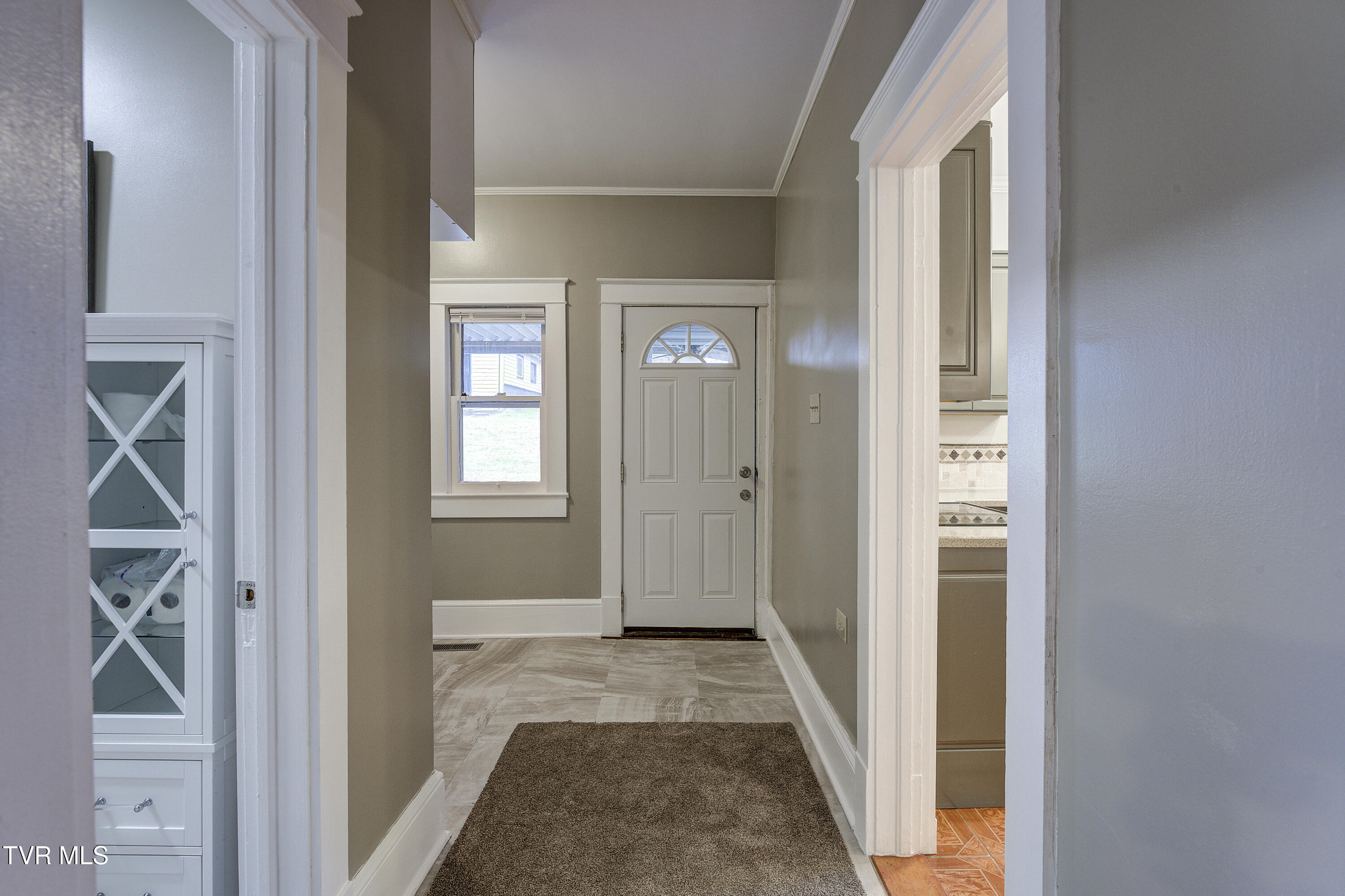 310 North Elm Avenue Erwin, TN 37650 - Photo 19 of 56 ELM-16