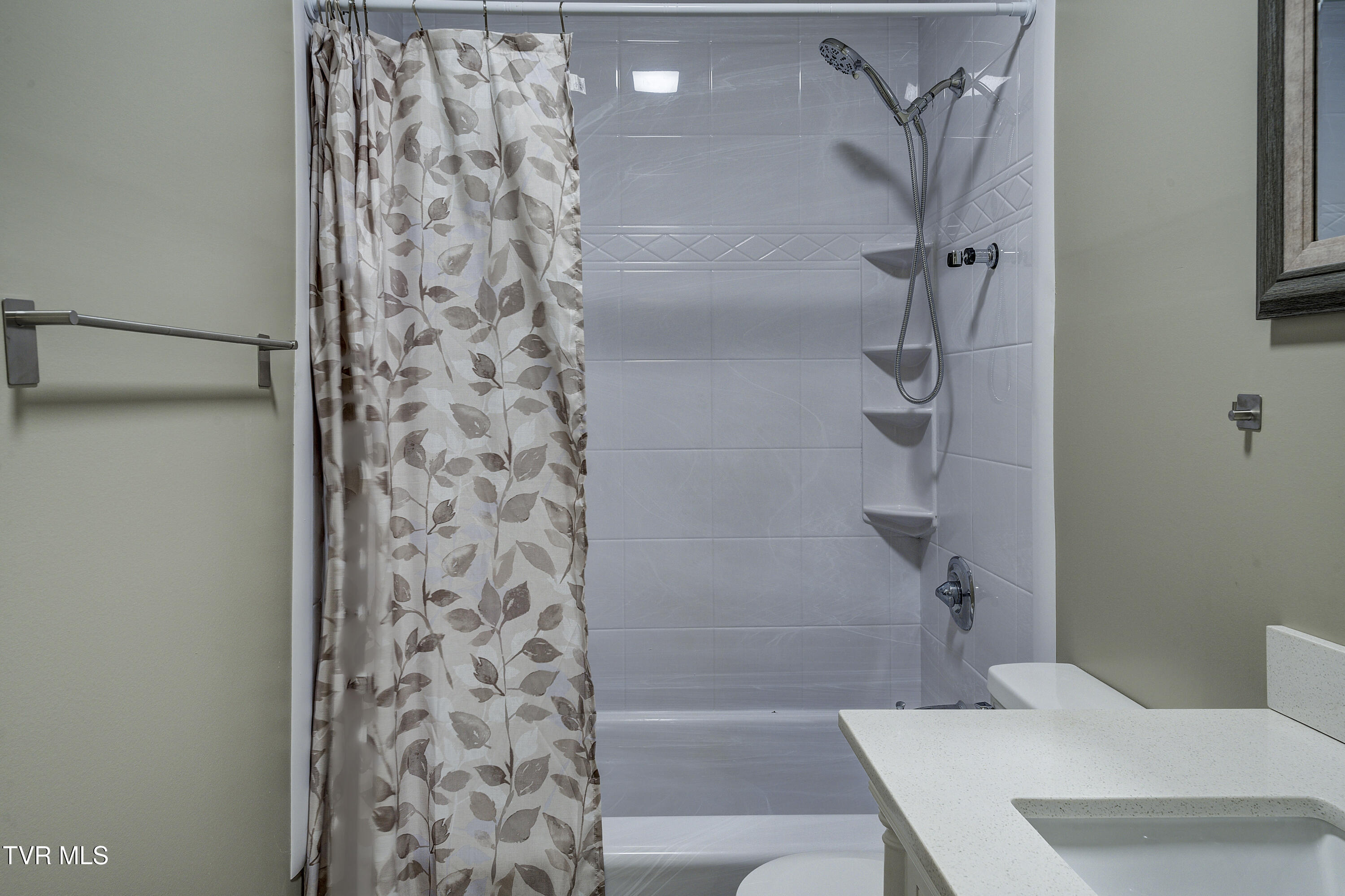 310 North Elm Avenue Erwin, TN 37650 - Photo 21 of 56 ELM-18