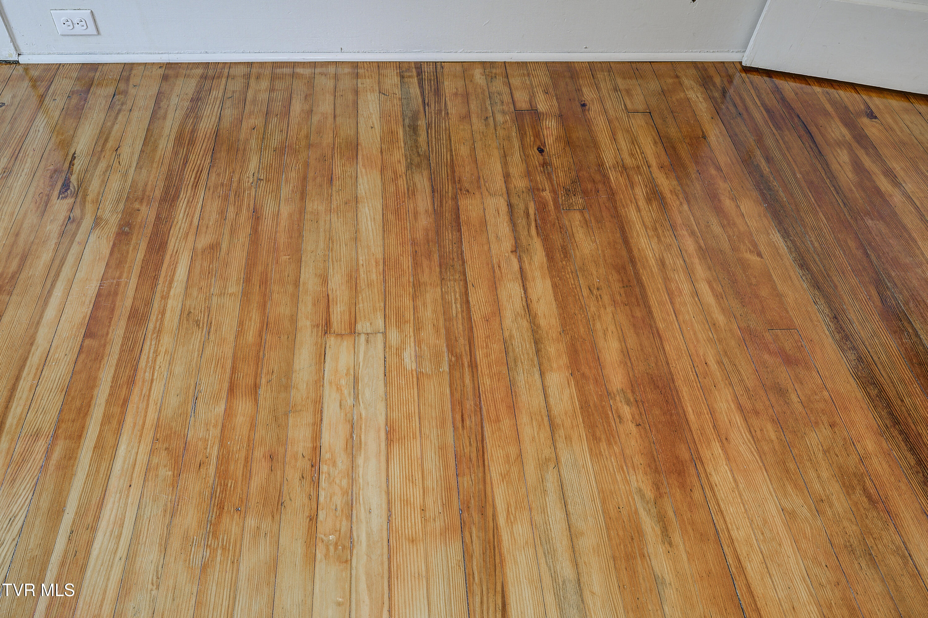 310 North Elm Avenue Erwin, TN 37650 - Photo 38 of 56 ELM-35