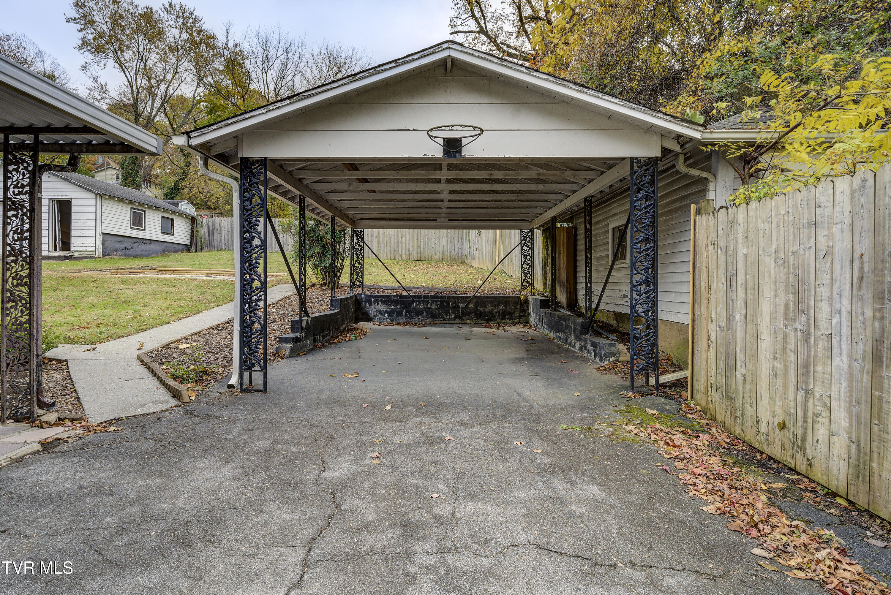 310 North Elm Avenue Erwin, TN 37650 - Photo 45 of 56 ELM-45