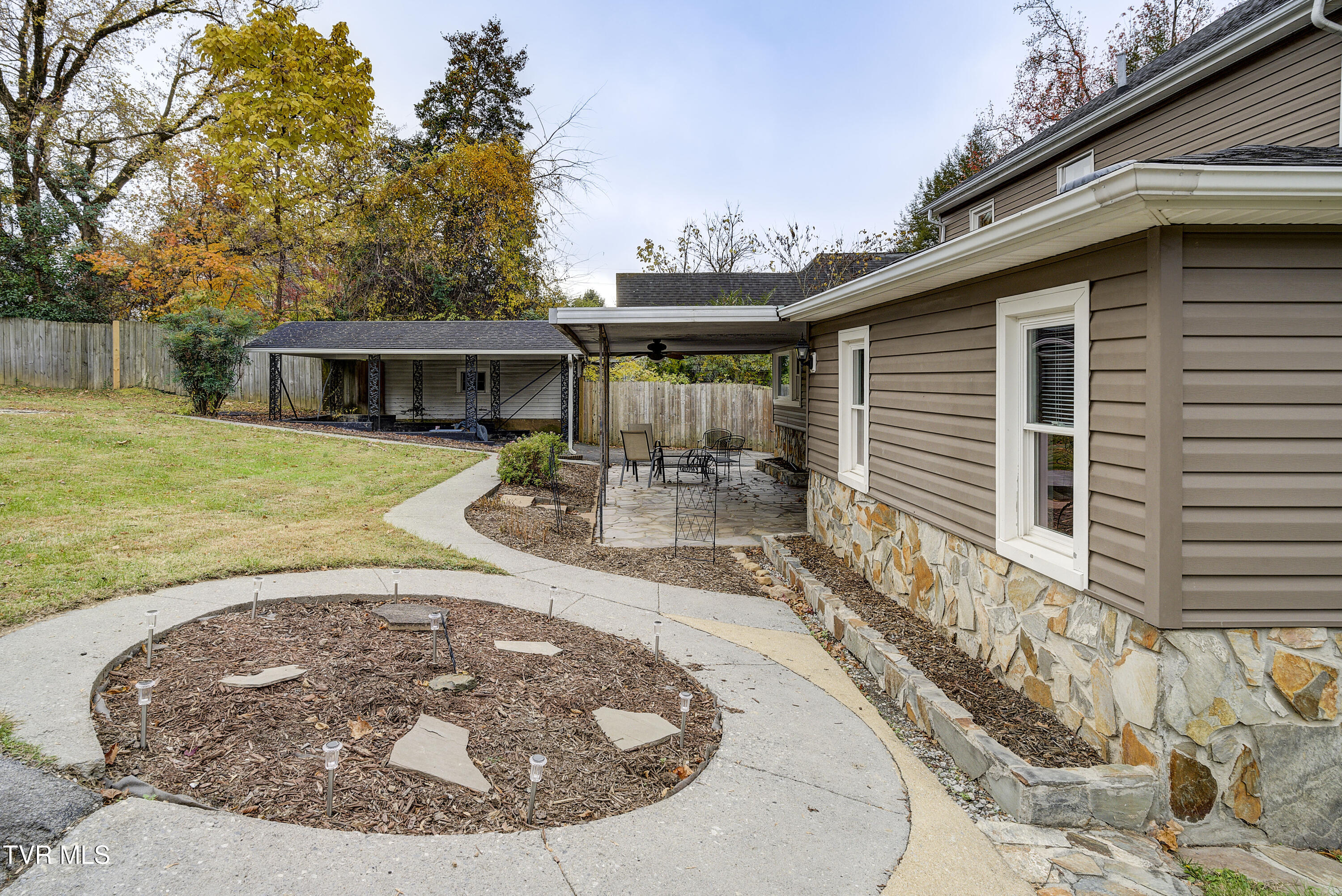 310 North Elm Avenue Erwin, TN 37650 - Photo 52 of 56 ELM-53