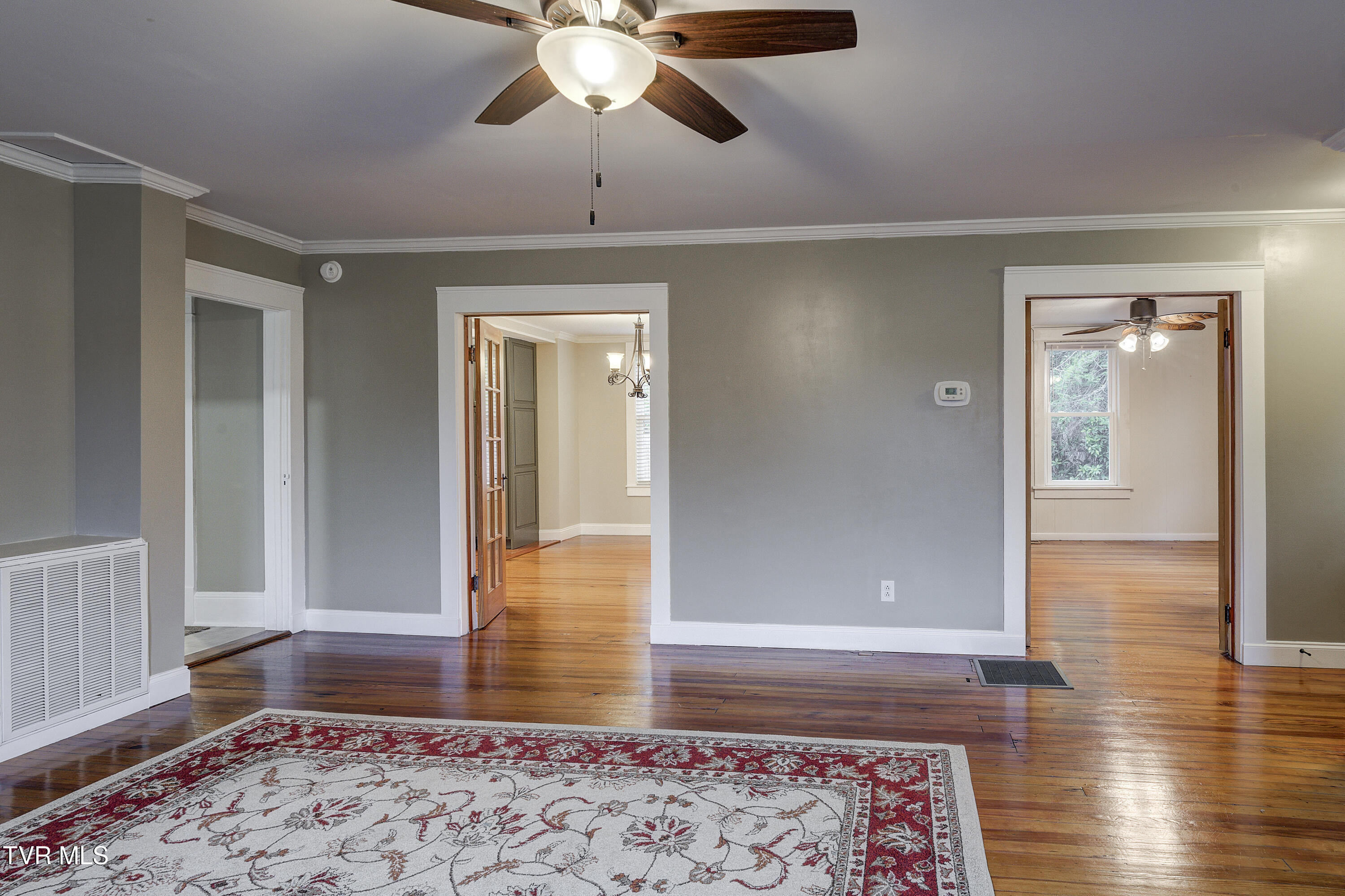 310 North Elm Avenue Erwin, TN 37650 - Photo 8 of 56 ELM-3