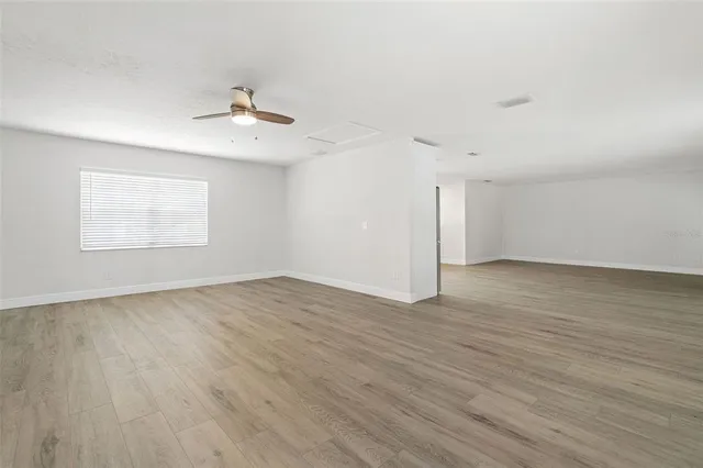 $435,000 | 5207 Burr Place, Seffner, FL 33584