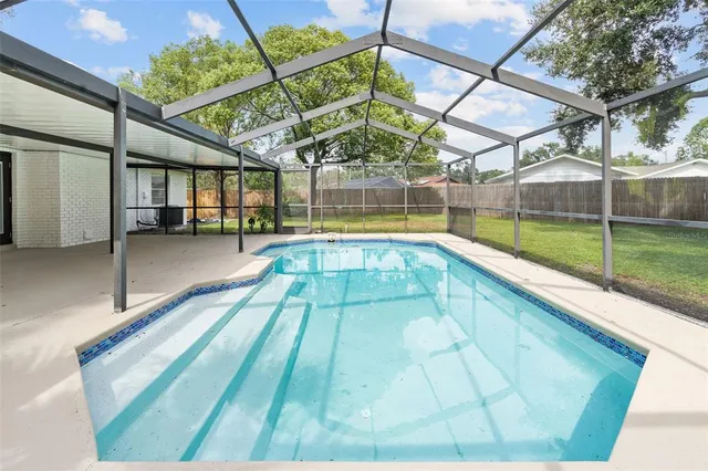 $435,000 | 5207 Burr Place, Seffner, FL 33584