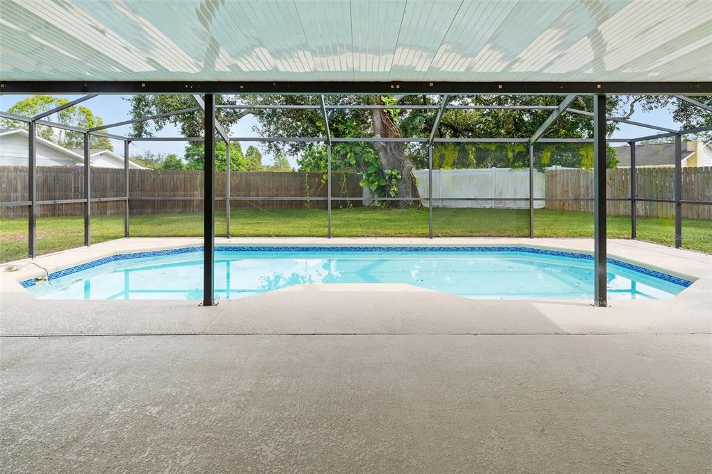 5207 Burr Place Seffner, FL 33584 - Photo 34 of 43