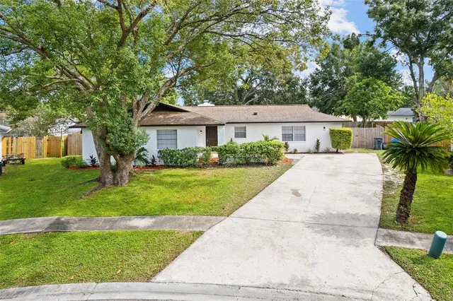 $435,000 | 5207 Burr Place, Seffner, FL 33584