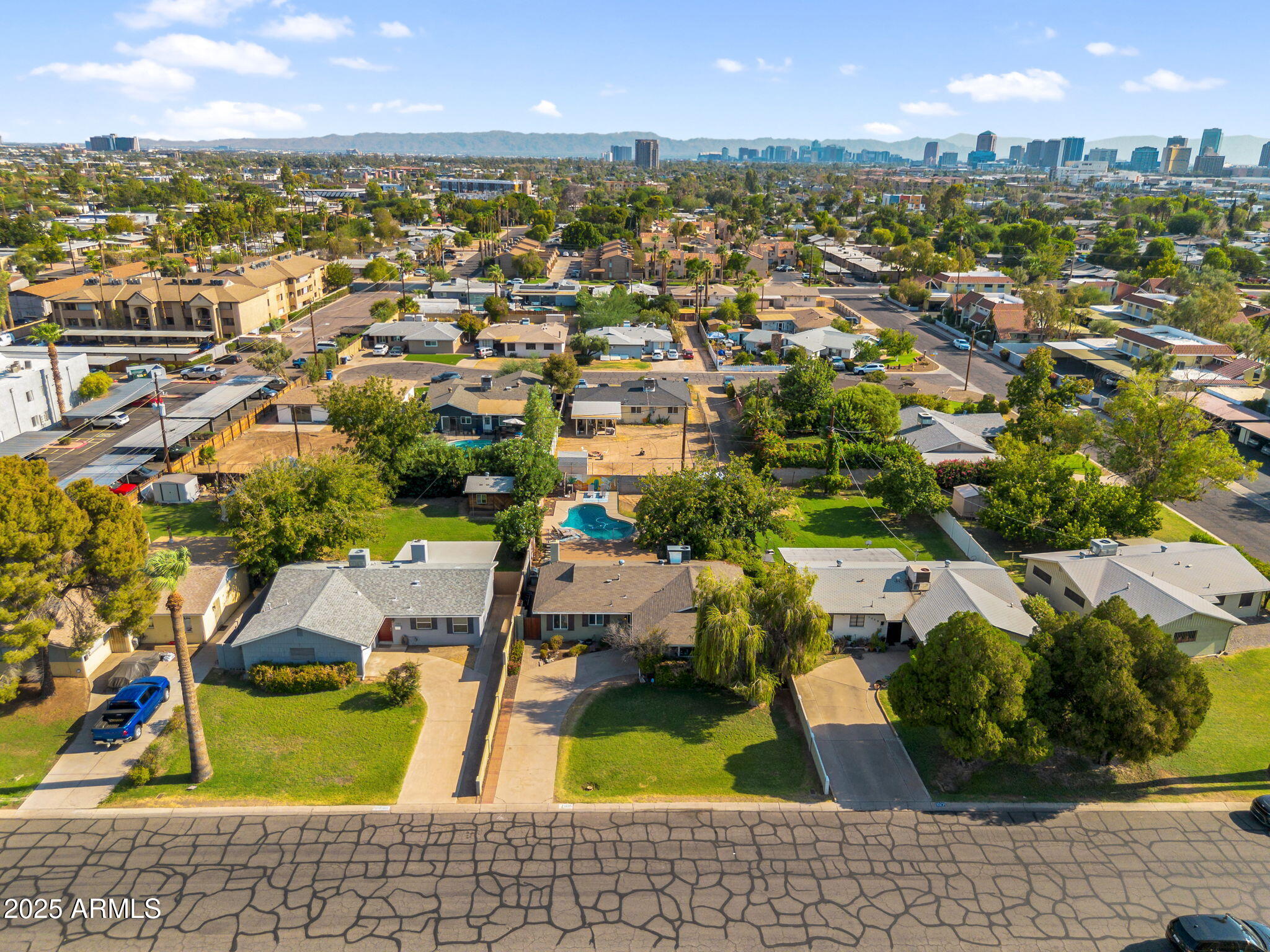 1035 East Pierson Street Phoenix, AZ 85014 - Photo 18 of 34 an aerial view of residential houses with yard